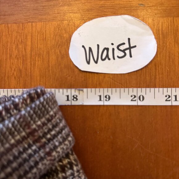 Vintage Earo Plaid Wrap Skirt With Button Detail & Tie Waist 2x - Picture 3 of 9